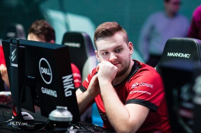 【战报】王者荣耀2020KPL秋季赛，RNG.M鏖战五局3：2险胜VG