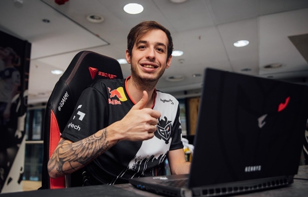 再见了，所有的CSGO 迎接CS2的新时代吧！